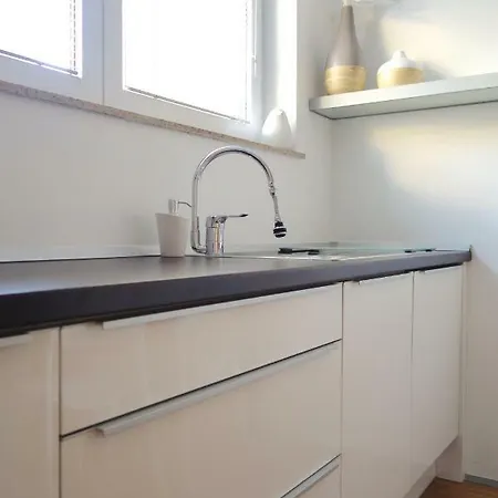 Apartment Sensei